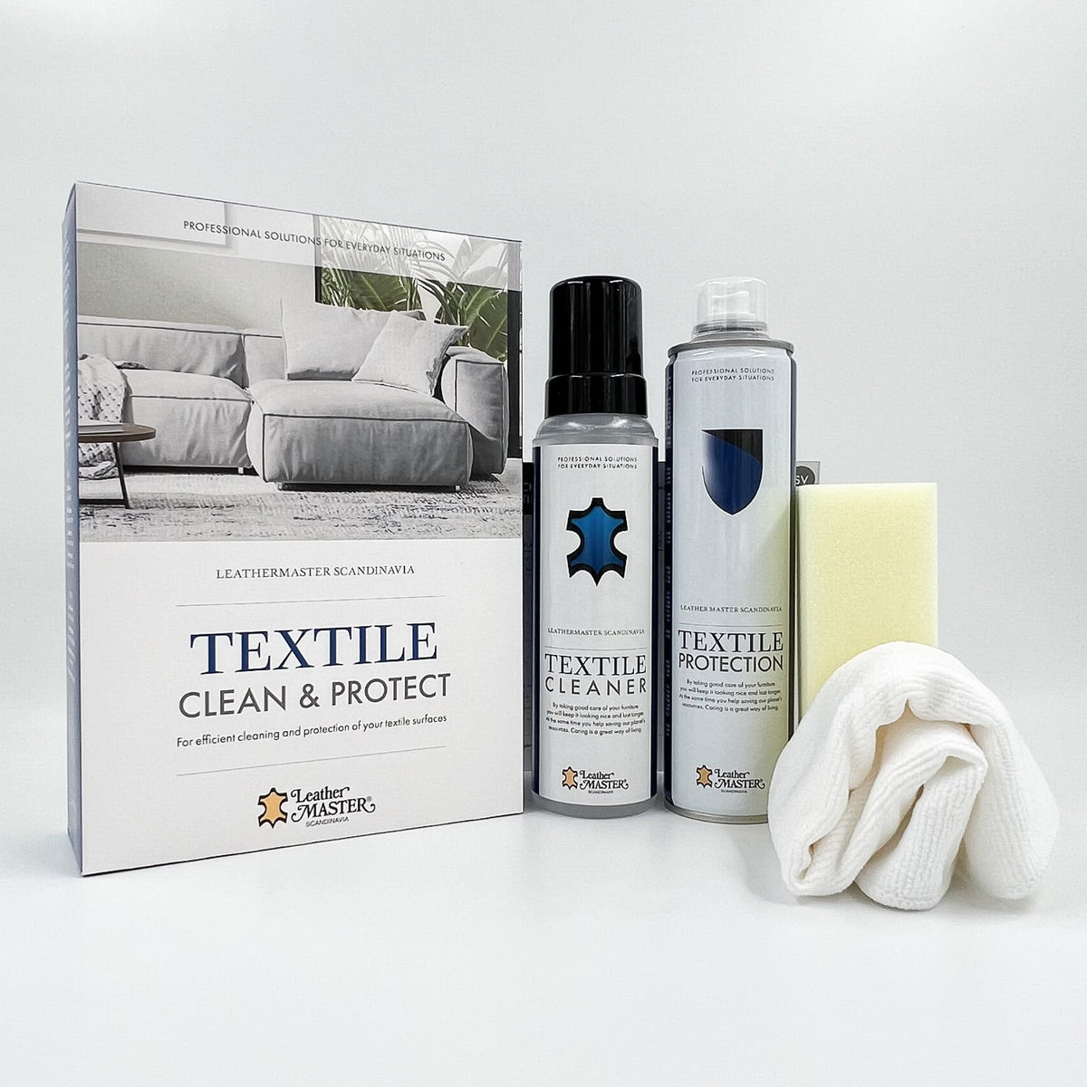 Innehåll i Textile Clean & Protect - Textile Cleaner, Textile Protection, mikrofiberduk och svamp